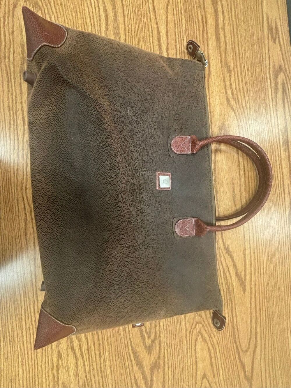 Wilson’s leather travel/tote bag